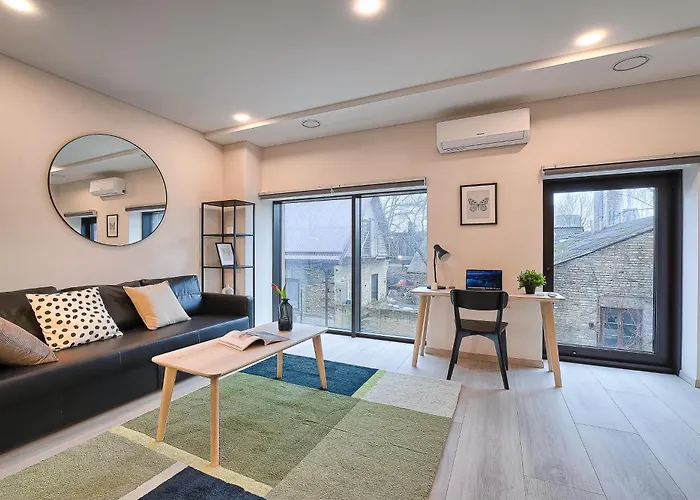Business-Class Apartments 2 X Free Parking X Self Check In 24X7