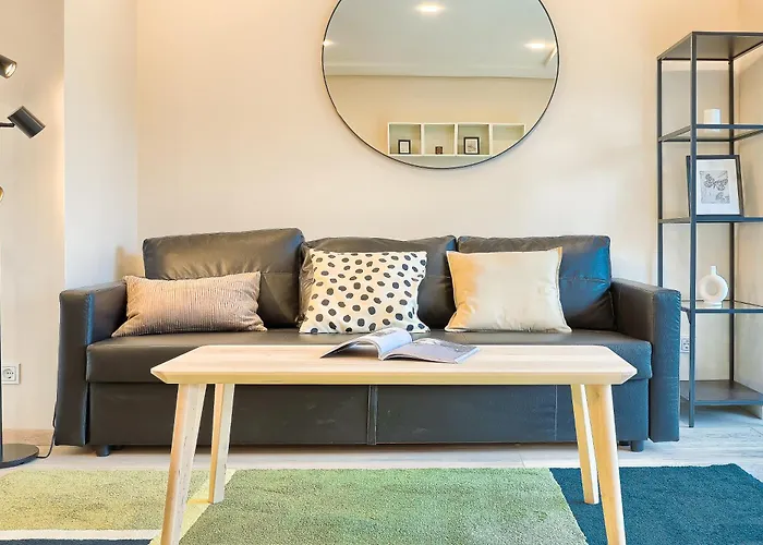 Business-Class Apartments 2 X Free Parking X Self Check In 24X7