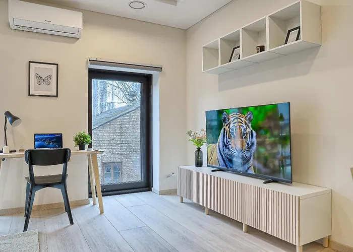 Business-Class Apartments 2 X Free Parking X Self Check In 24X7