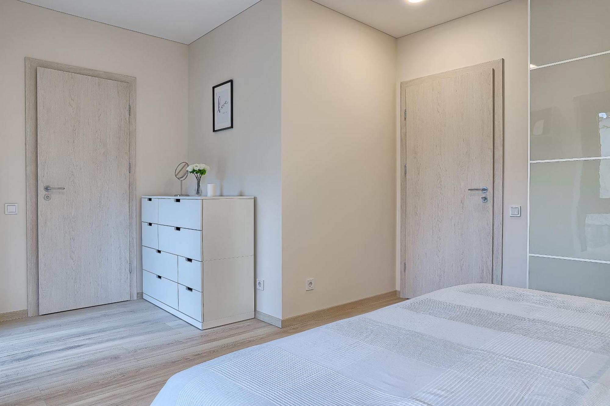 Business-class 2 X Free Parking X Self Check In 24x7 Apartment *